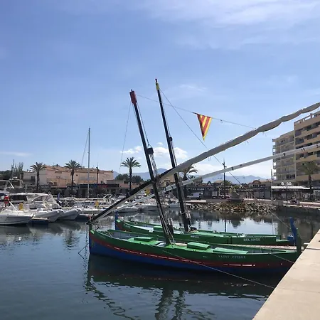 T3 Mezzanine 6p Centre Saint-cyprien, Proche Et Port - Fr-1-793-26 Villa *